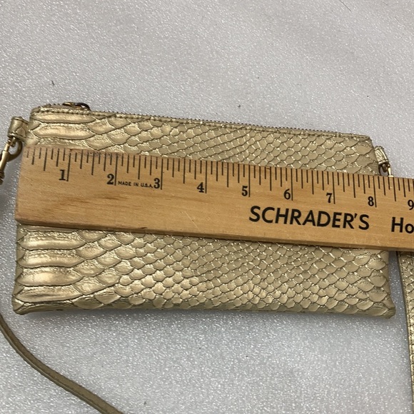 Devi Kroell Faux Snakeskin Gold Clutch / Purse - Picture 9 of 10